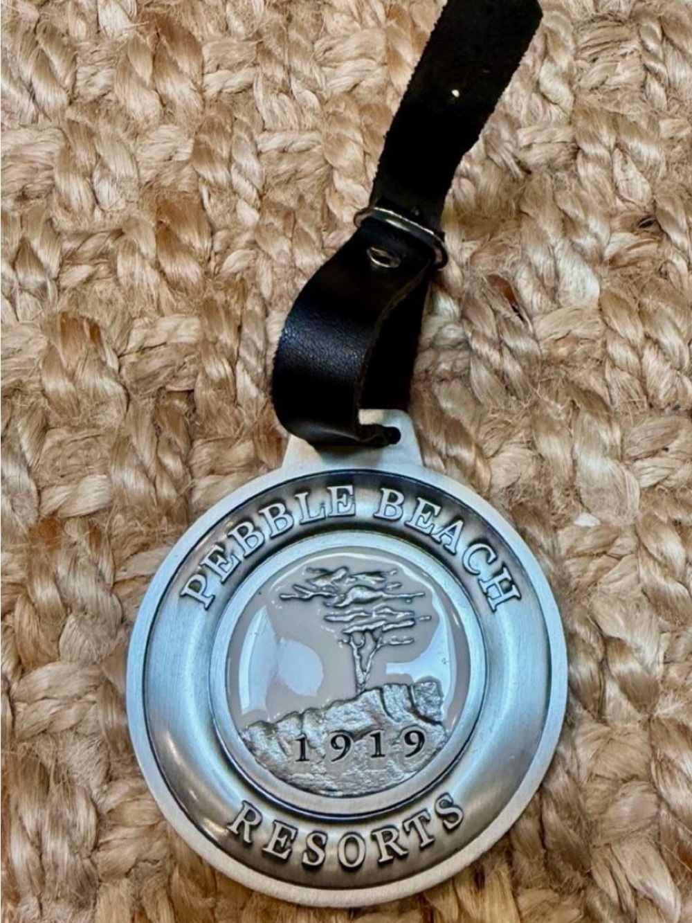Pebble Beach Silver Medallion Bag Tag